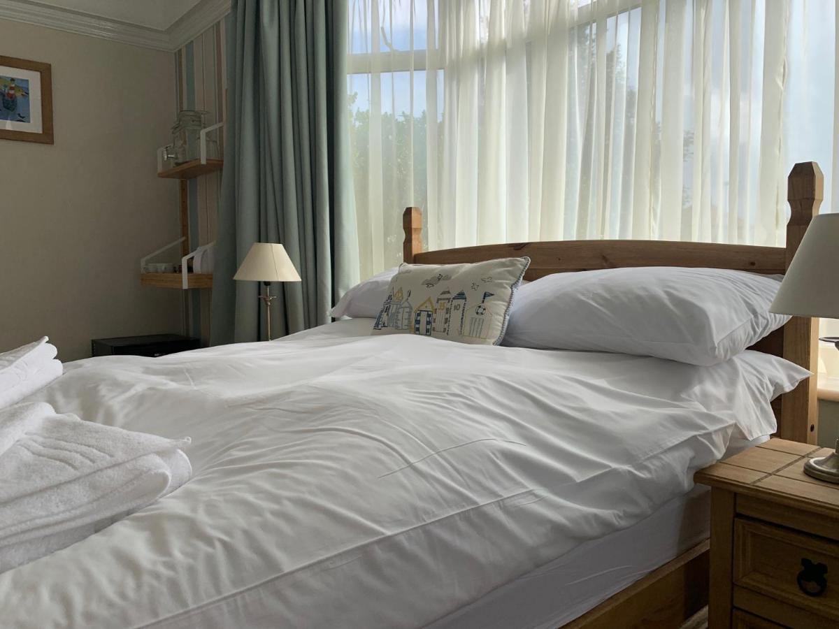 Bed and Breakfast Holly Trees Сихаузес Экстерьер фото